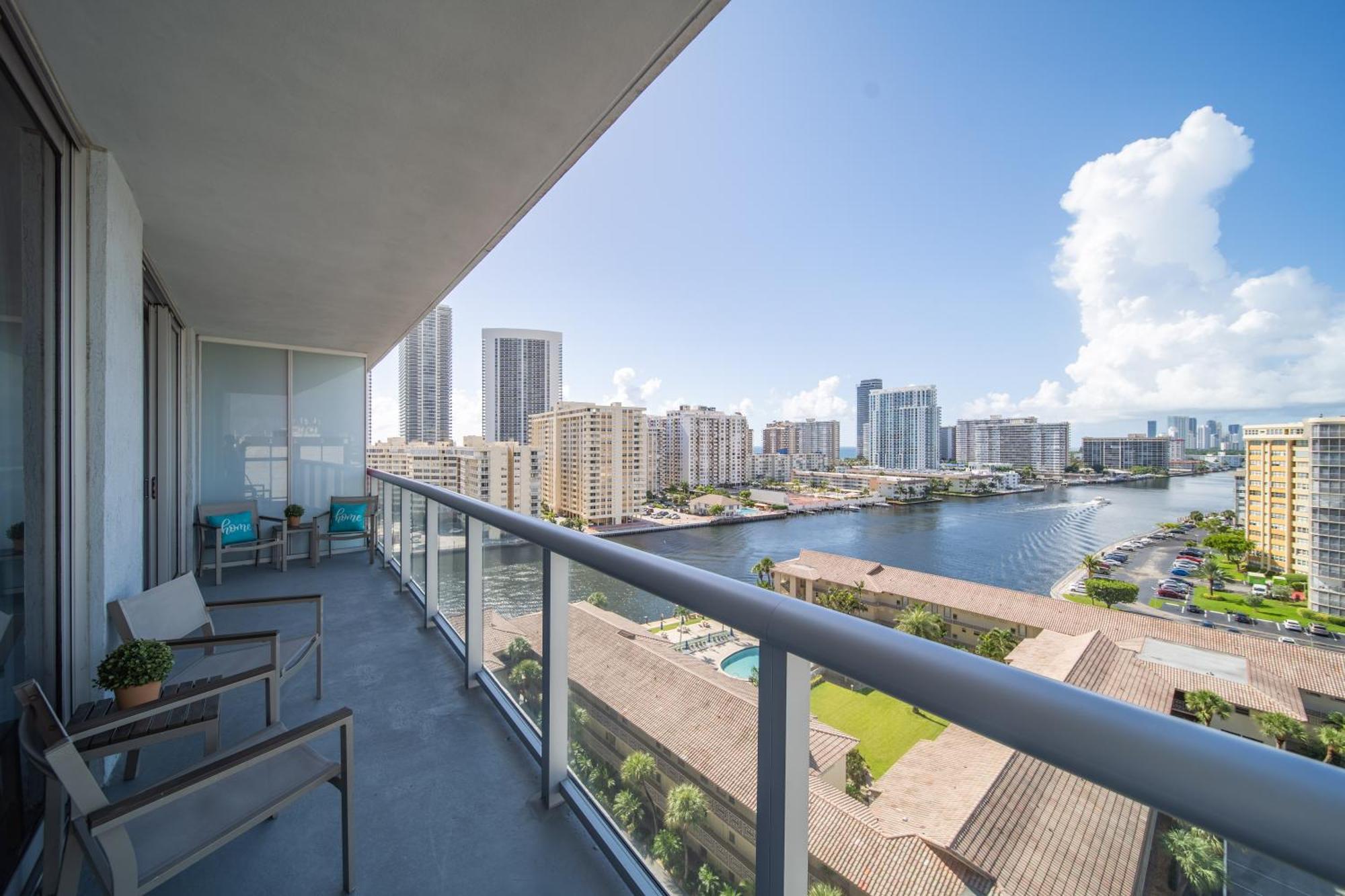 BeachWalk 1B-1B Apmt Amazing View 12A Hallandale Beach Exterior foto